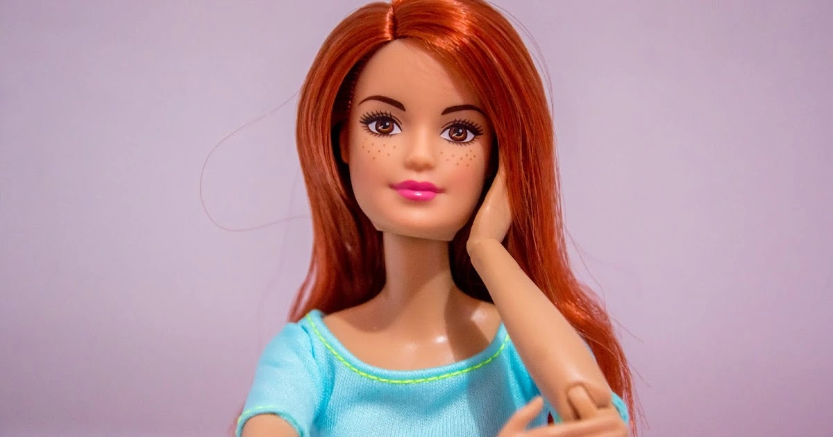 Capa: Made to Movie Redhead